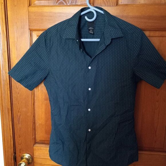 H&M Slim Fit Small Short Sleeve shirt Office Button Down - Picture 1 of 5
